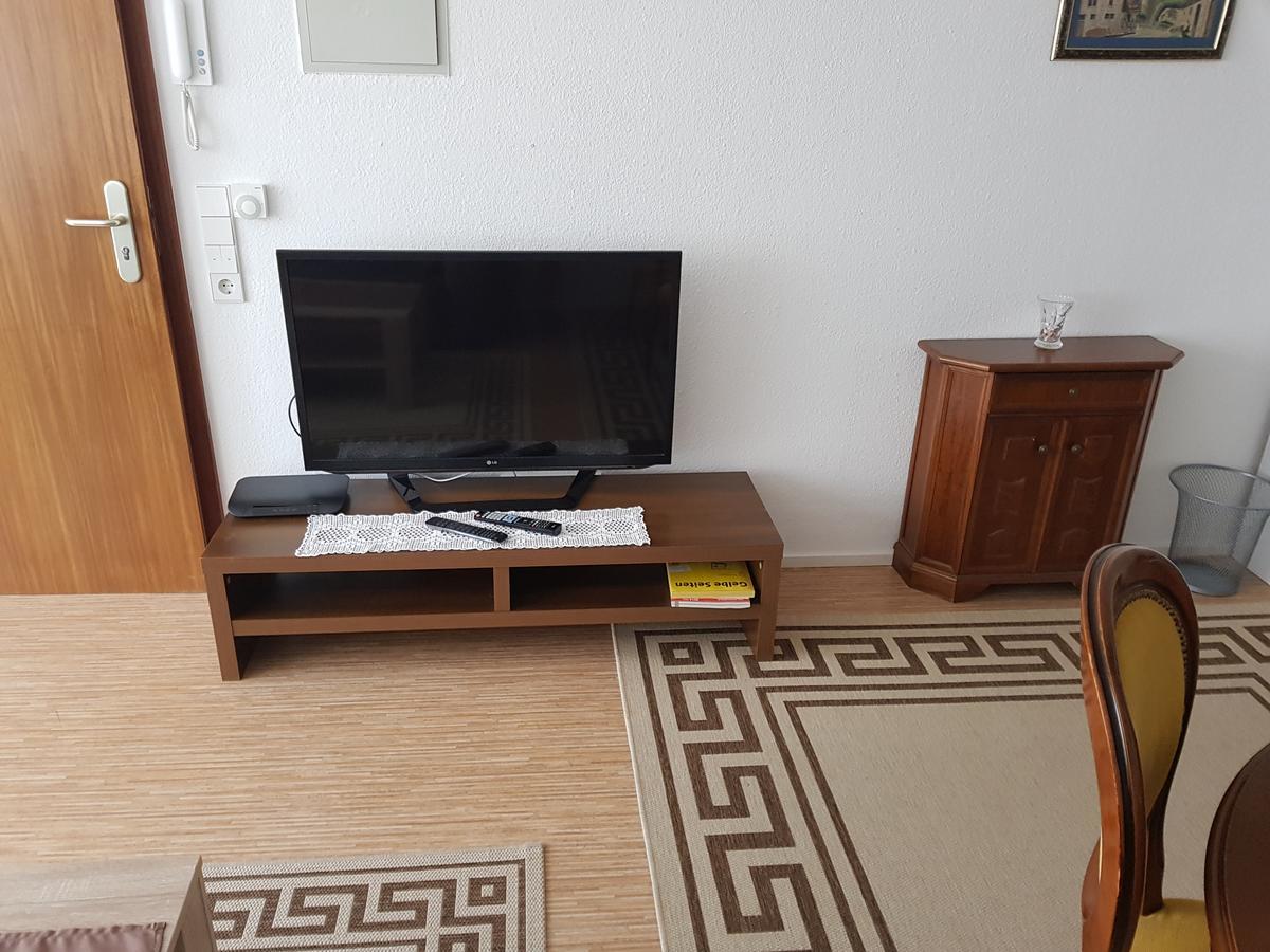 Studio Apartment Stuttgart Bagian luar foto